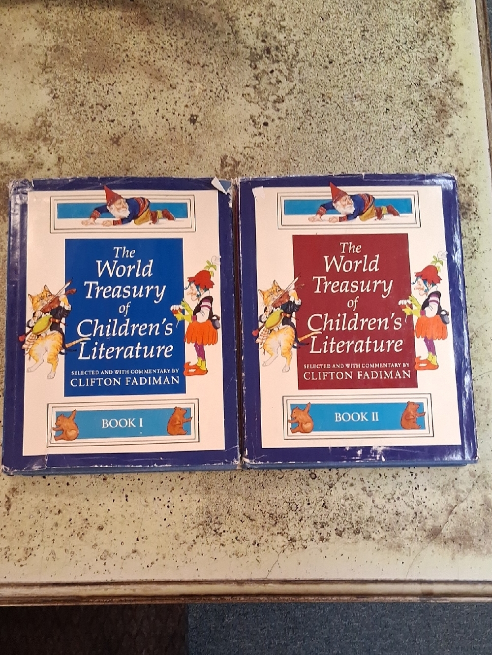 The World Treasury of Children's Literature Books 1 2 Homeschool Daycare Nursery
